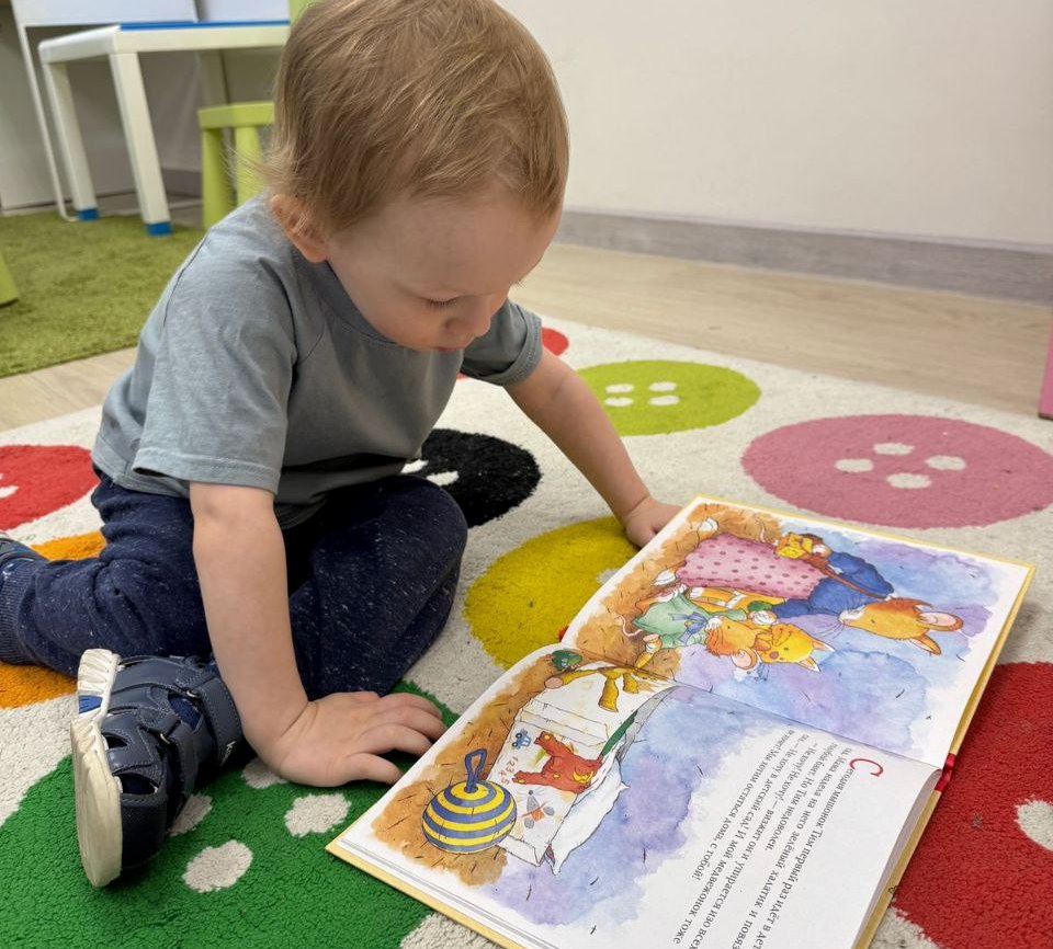 Первые шаги в чтении: с чего начать для детей 3–5 лет