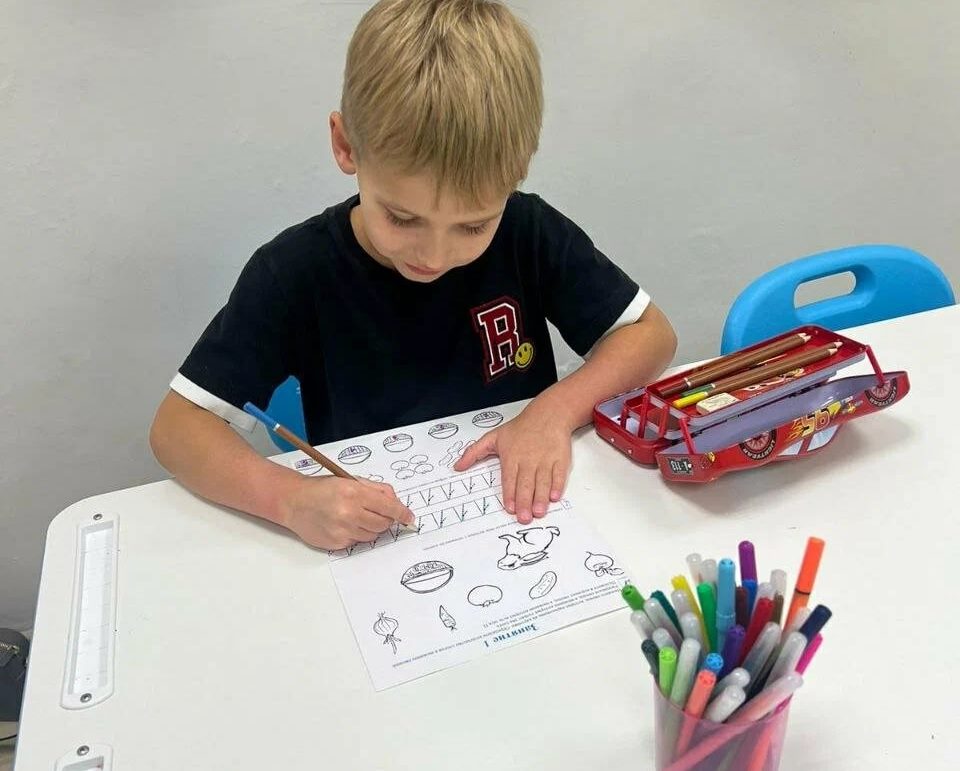 Важность работы с пособиями для дошкольников: ускоренное развитие мозга детей 4–6 лет